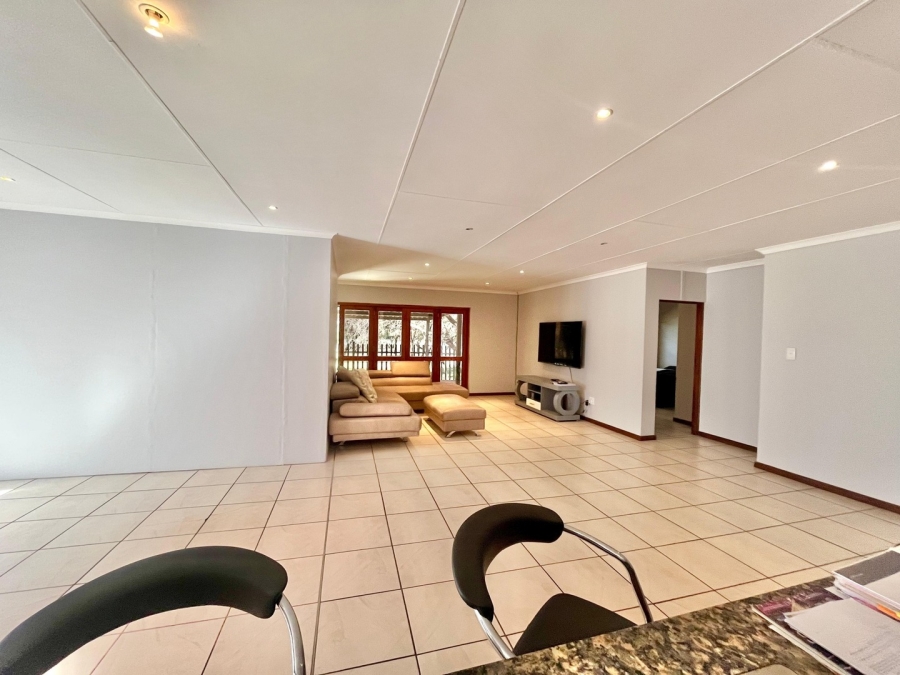 3 Bedroom Property for Sale in Hexrivier Lifestyle Estate North West